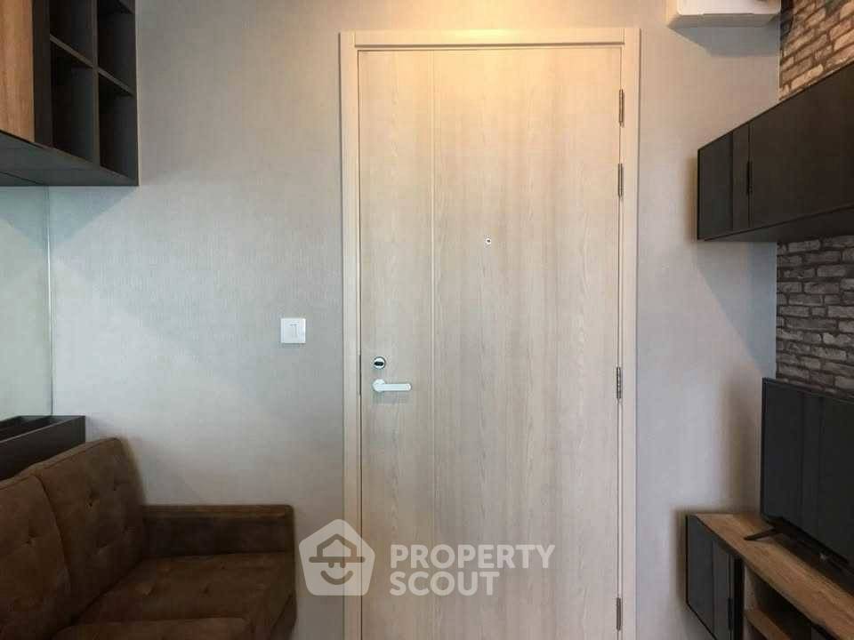 picture 1-BR Condo at Life Asoke near ARL Makkasan (ID 2085524) - 11/12
