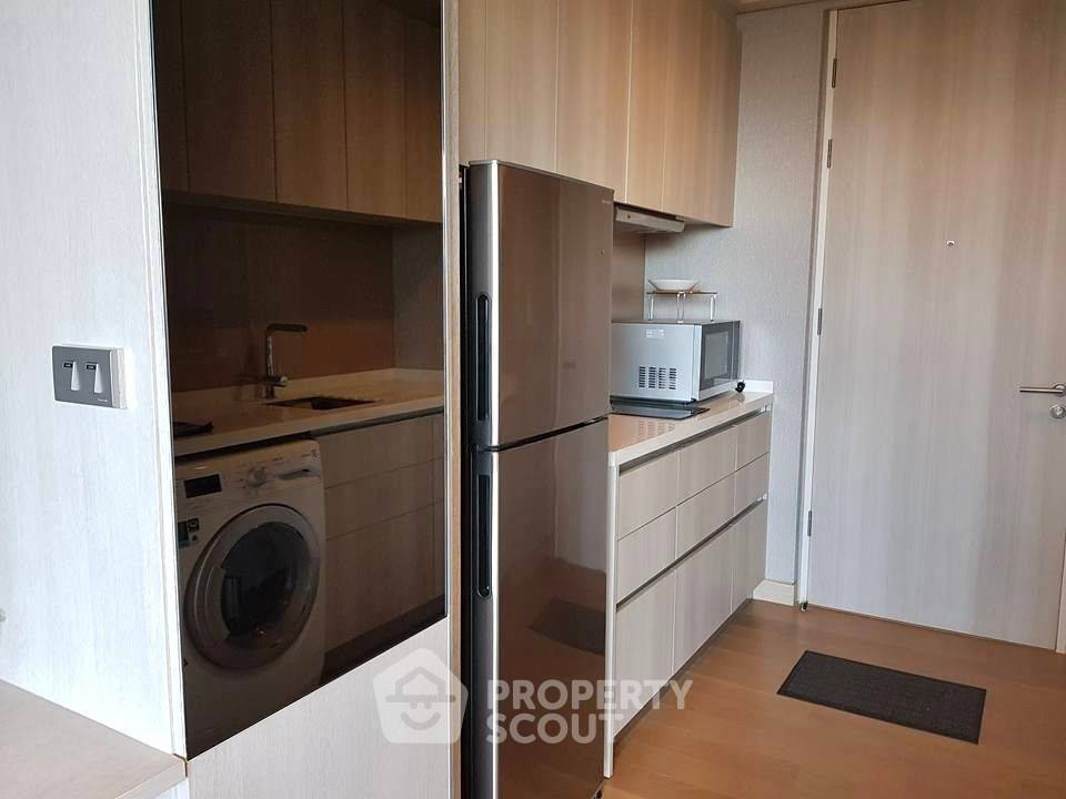 picture 2-BR Condo at The Lumpini 24 near BTS Phrom Phong (ID 2735901) - 6/6