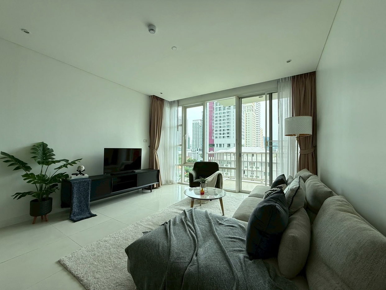 picture Fullerton 2 bedrooms, for sale - 6/13