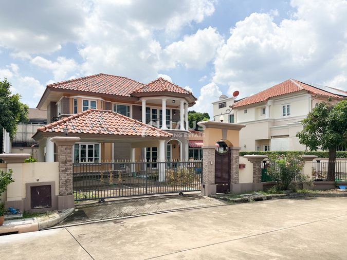 ขายบ้านเดี่ยว 5 ห้องนอน 280 ตร.ม. 122 ตร.ว. ชวนชื่น รีเจ้นท์ ราชพฤกษ์