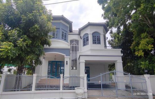 รูปภาพ Call : 095-370-1888 / Krisada City Lake & Park Village, Detached house 4 Beds 3 Baths located on Theparak Road