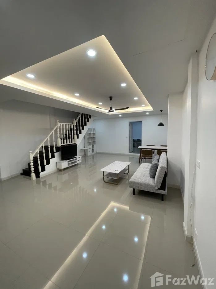 รูป ทาวน์เฮ้าส์ให้เช่า 3 ห้องนอน ใน บางจาก, กรุงเทพมหานคร 6851078 - รูปที่ 2/21