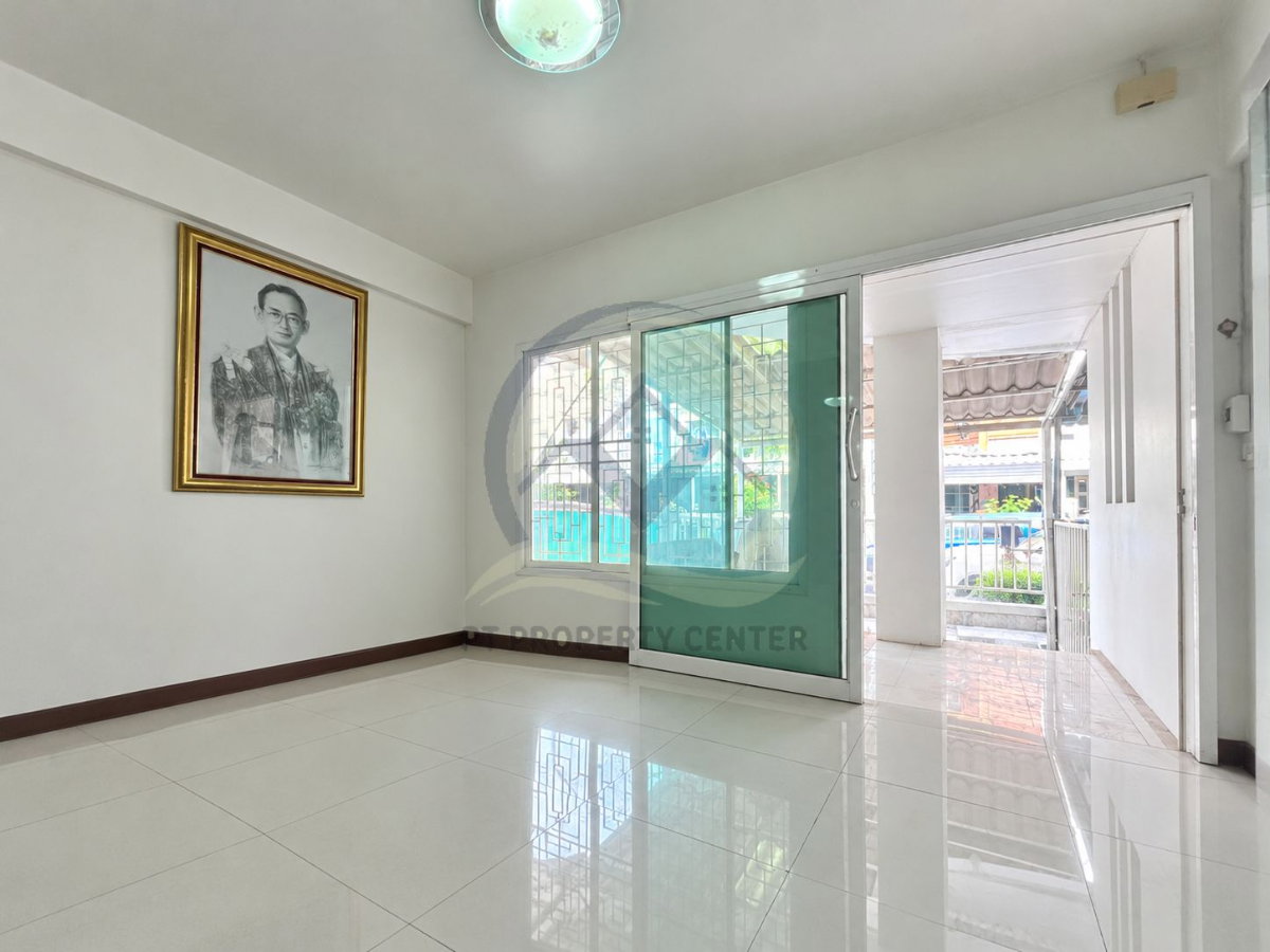 รูป หมู่บ้านธันยกานต์ ถนนวัชรพล ทาวน์โฮม 3 ชั้น ทำเลศักยภาพ ชื่อมต่อถนนสายหลักหลายสาย สิ่งอำนวยความสะดวกครบครัน น้ำไม่ท่วมหมู่บ้าน - รูปที่ 6/20