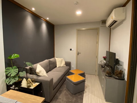 For sale: Life Ladprao, 1 bedroom, 1 bathroom, next to BTS Ladprao Intersection, 0 m., opposite Central Ladprao, connected to MRT Phahon Yothin.