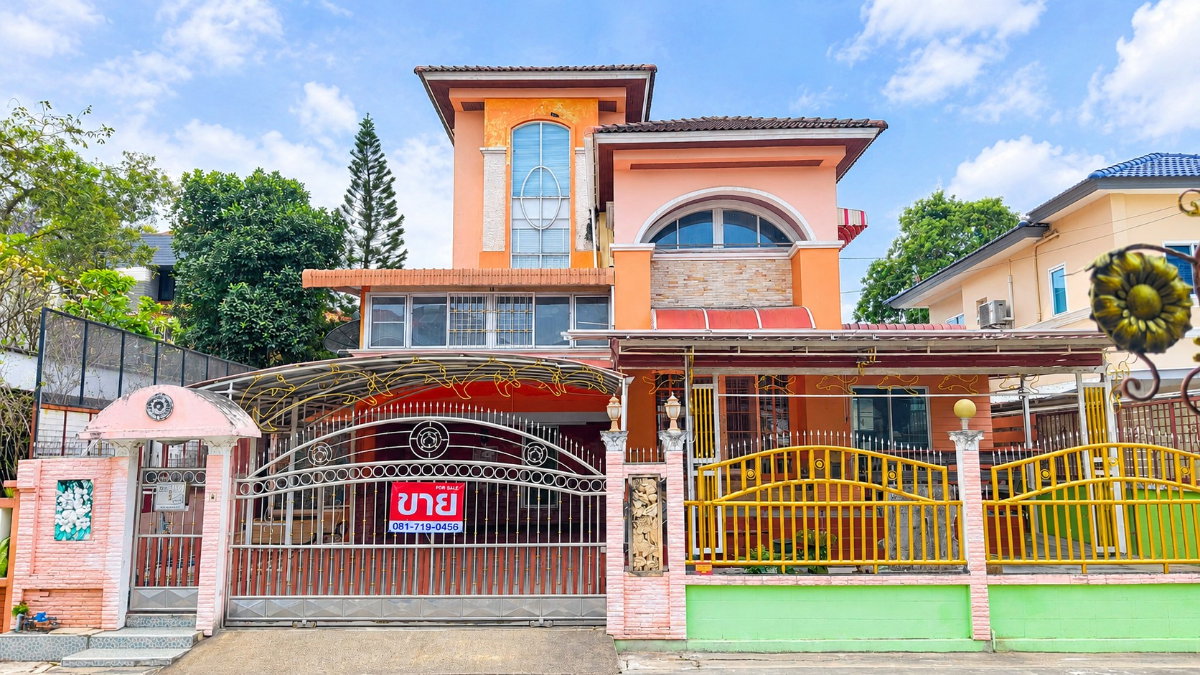 ขายบ้านเดี่ยว 3 ชั้น Honey Ville กาญจนาภิเษก ทวีวัฒนา ฟังก์ชันครบ ทำเลดี ฟังก์ชันครบ