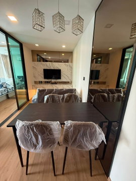 Brown condo                  Huaikwang