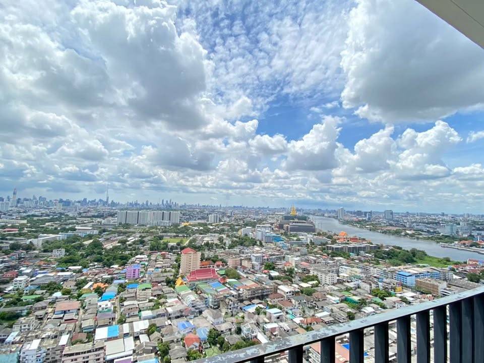 picture 37th-Floor 2-BR At The Tree Interchange Near MRT Bang Pho (ID 3387434) - 1/10