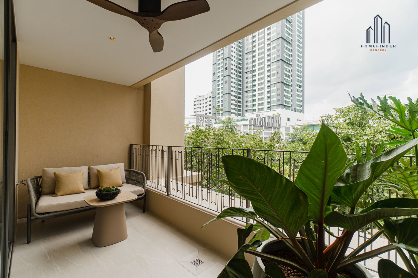 picture Canvas 39 The Residence 3 bedrooms, for sale - 11/14