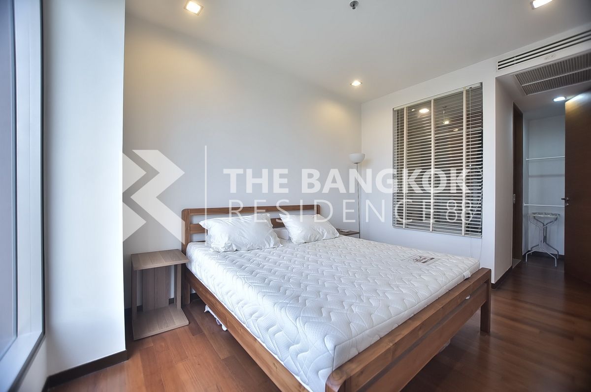 picture Condo in Prime Location, Attractive Price Ashton Morph 38 near BTS Thong Lo - 9/10
