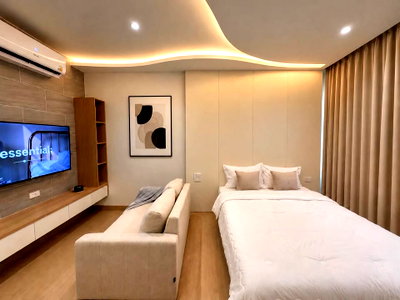 Condos for sale 700 Year Sports Arena Chiang Mai : Sale condo near Chiang Mai University 1.79million baht Tel. +66 823899314 (Boo)