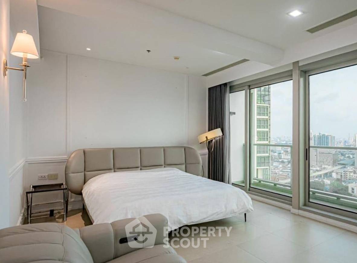 รูป คอนโด 2-ห้องนอน ที่ เดอะ ริเวอร์ คอนโดมิเนียม ใกล้ BTS สะพานตากสิน (ID 2885043) - รูปที่ 3/5