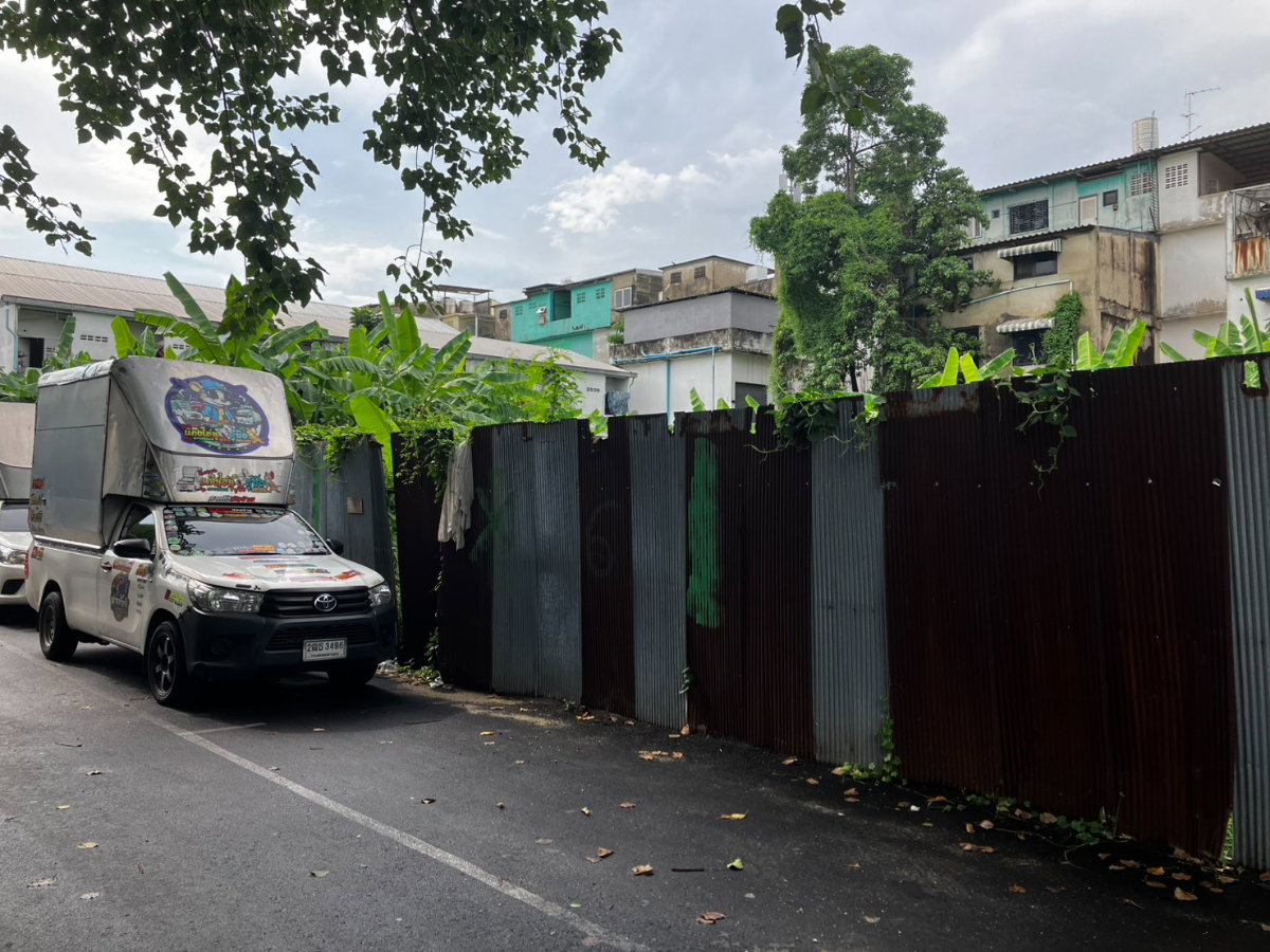 picture Land for long-term rent near Paradise Park Mall and Seacon Square Srinakarin - 5/8