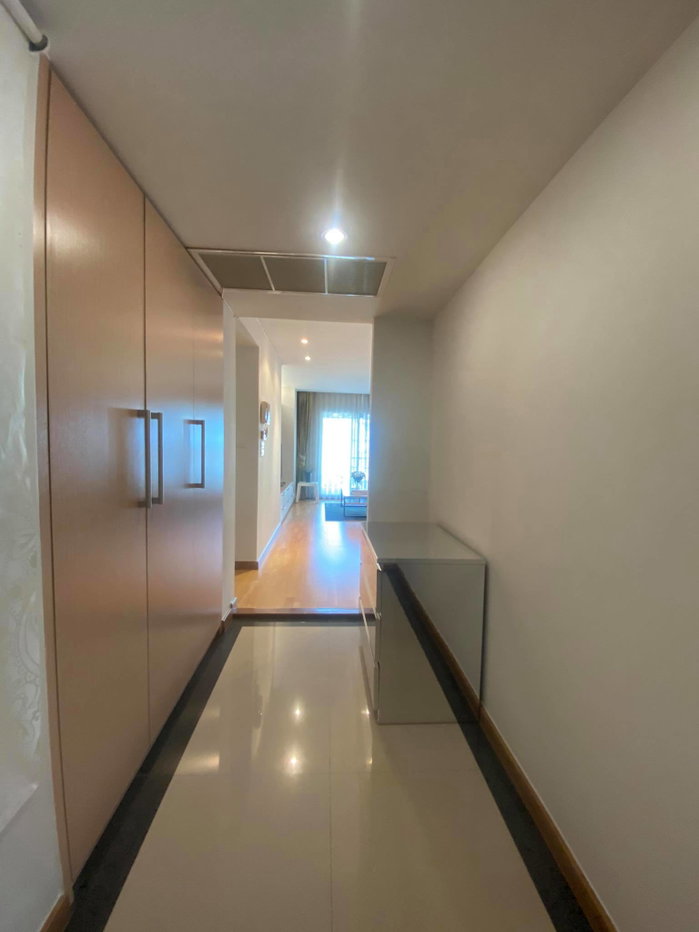 picture Residence 52 3 bedrooms, for rent - 7/9