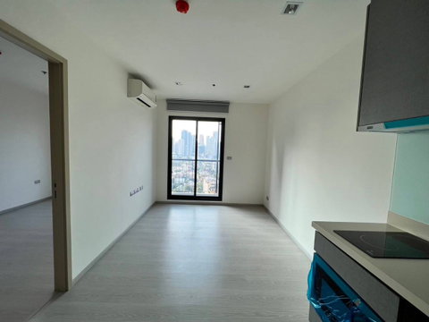 Who looking for Unfurnished don't miss. 1B1B 34 Sq.m. HIGH FLOOR ONLY 5,300,000 Baht