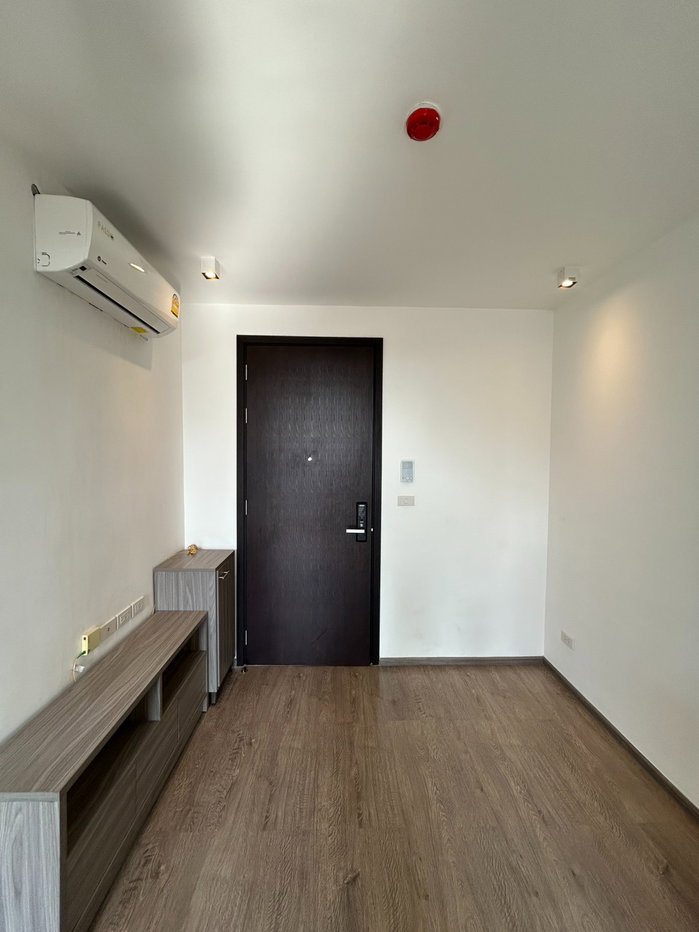 รูป LYSS Condominium Ratchayothin (ลิสส์ คอนโดมิเนียม รัชโยธิน) ID Line : @LANDPLUS - รูปที่ 7/66