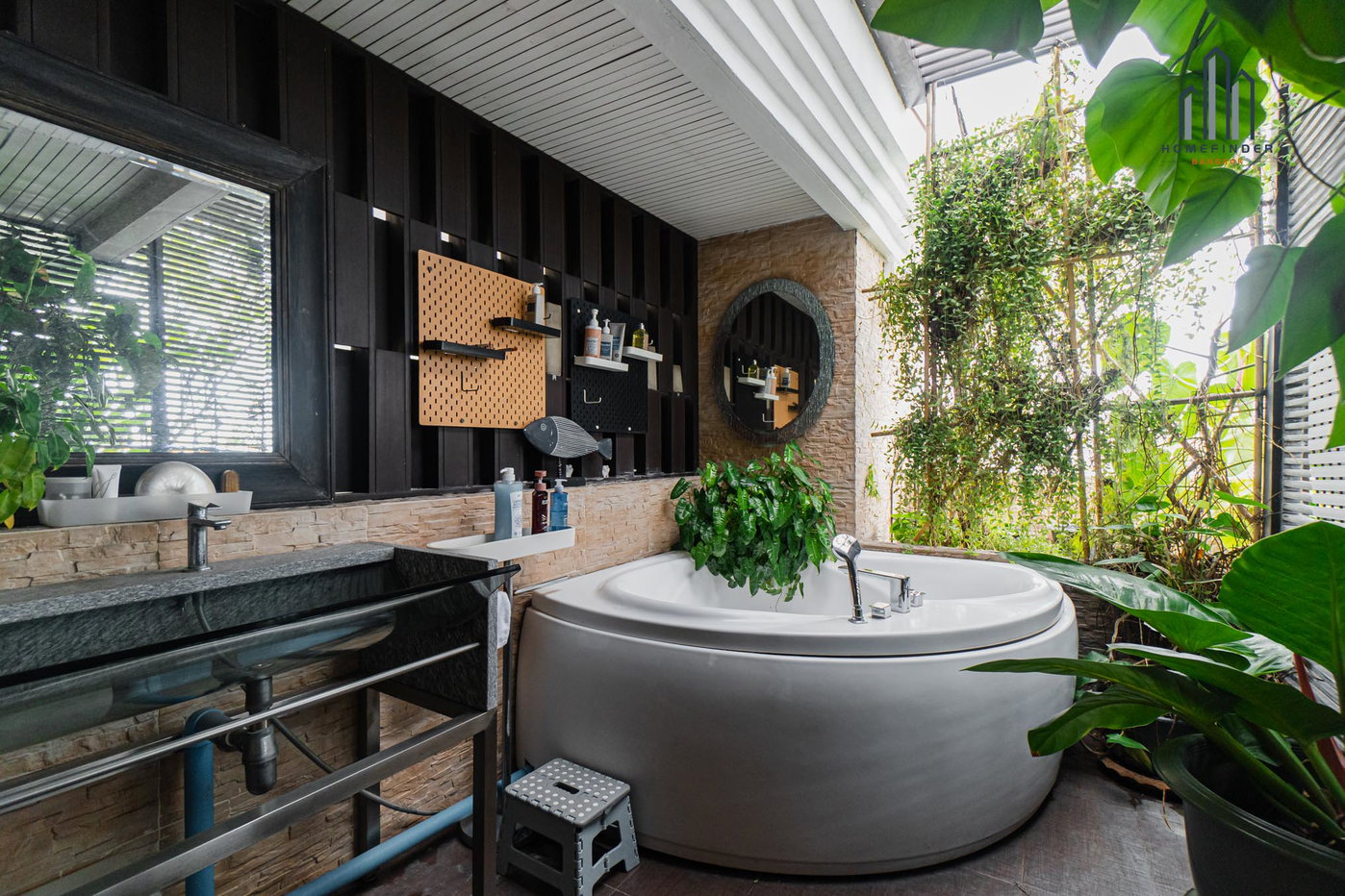 picture Crystal Garden 3 bedrooms, for sale - 5/17