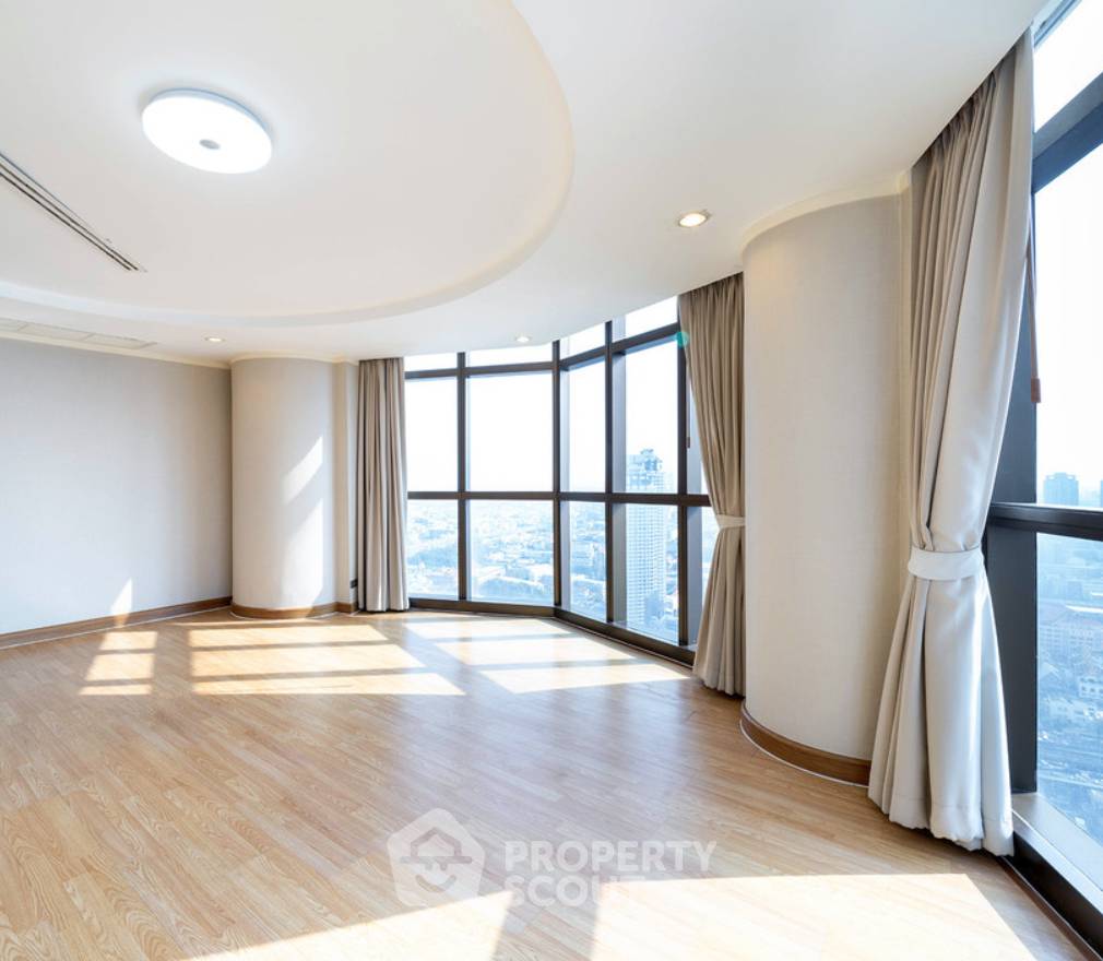 รูป ชั้น 37 ห้อง 4 ห้องนอน ขนาด 192 ตร.ม. State Tower Condominium ใกล้ BTS สะพานตากสิน (ID 2678218) - รูปที่ 6/8