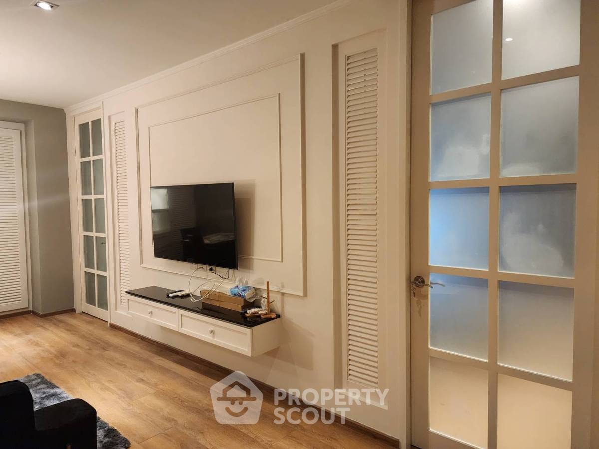 picture Great Value 2-BR Park Origin Phrom Phong High Floor BTS Phrom Phong (ID 3387566) - 3/10