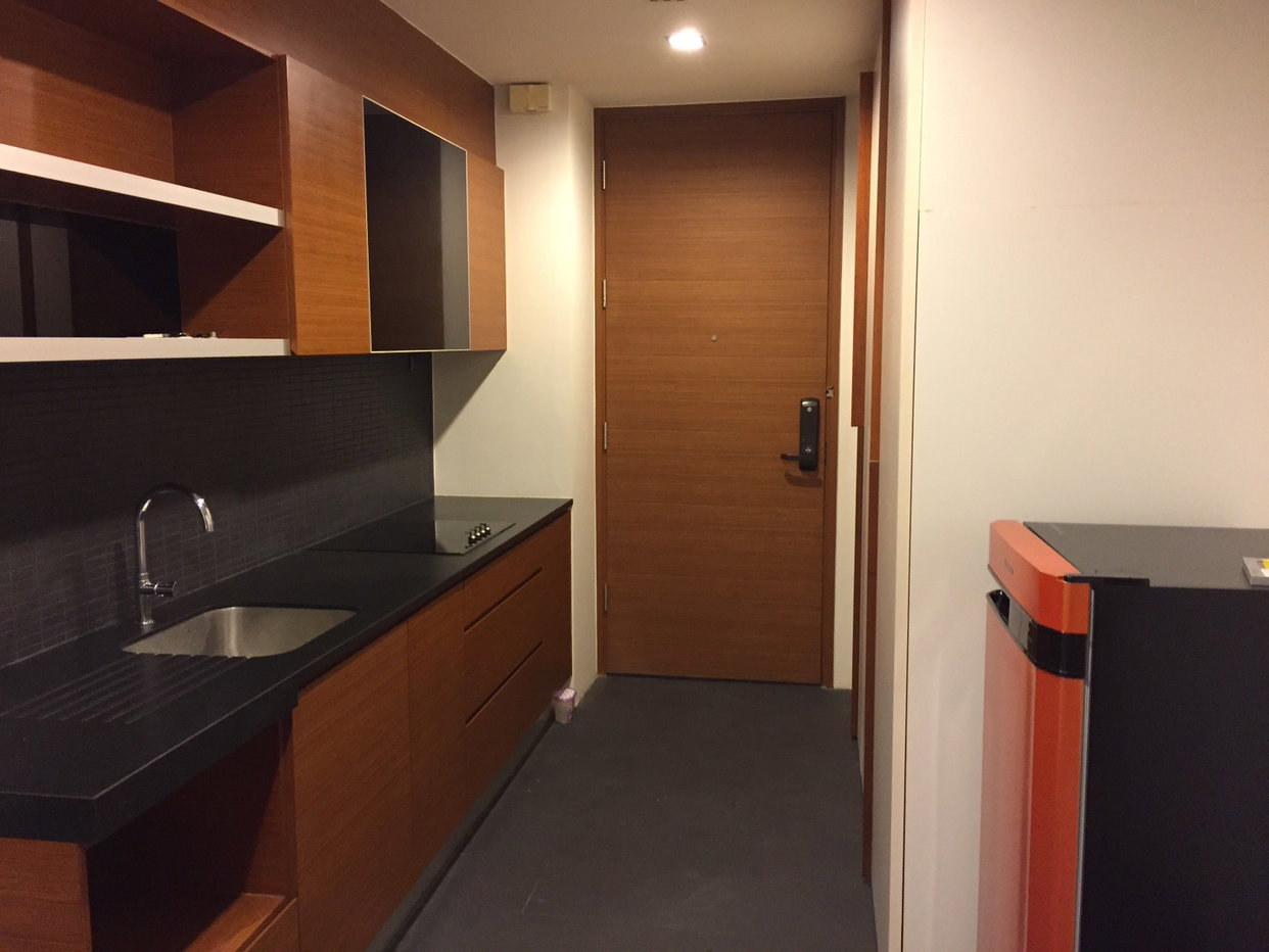 picture Ashton Morph 38 1 bedroom, for rent - 4/7