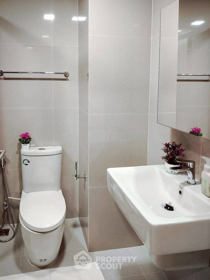 picture 1-BR Condo at FLO By Sansiri near MRT Wat Mangkon (ID 3388367) - 9/9