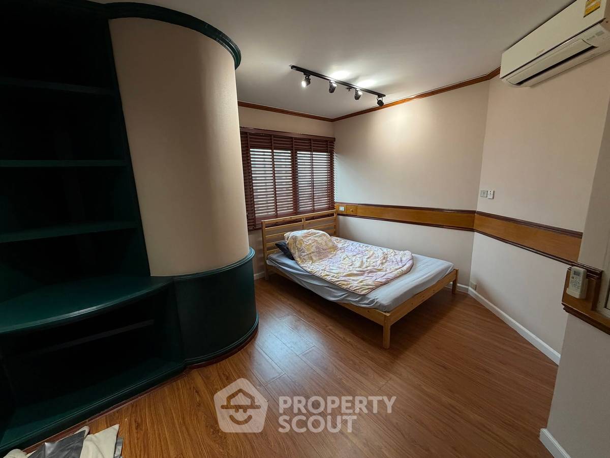 picture 3-BR Condo at Central City East Tower in Bang Na Nuea (ID 3387709) - 9/17
