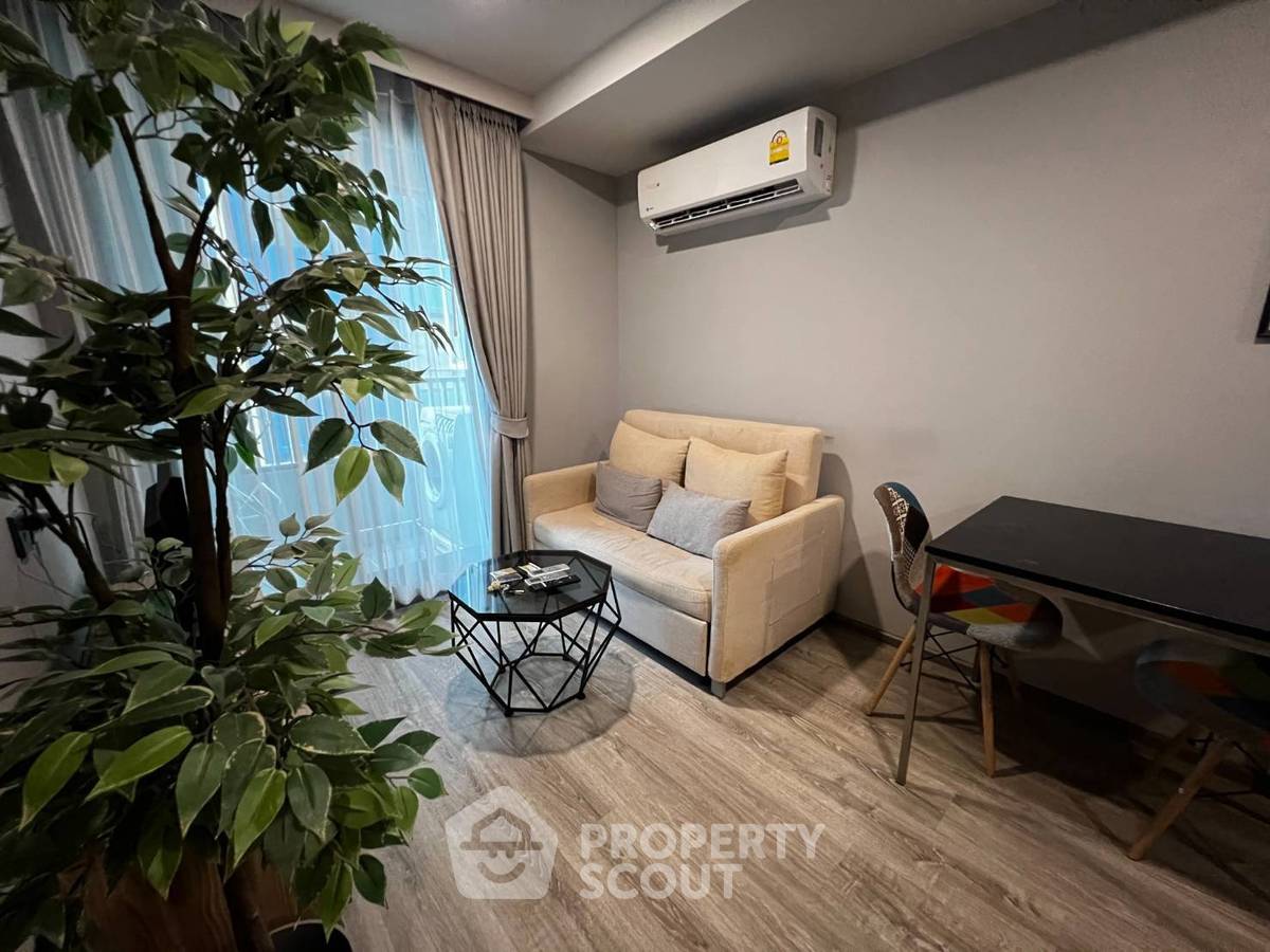 picture Pet-Friendly 1-BR At Maestro 19 Ratchada19 - Vipha Near MRT Ratchadaphisek (ID 3372671) - 1/12