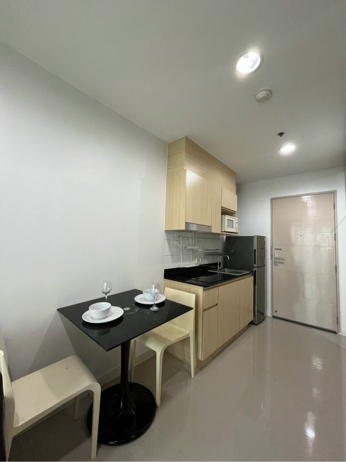 รูป Shock price for rent at Ideo Huaykwang - รูปที่ 15/18