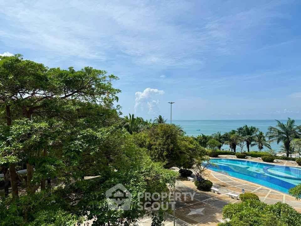 picture 2-BR Condo at View Talay 3 close to Phratamnak (ID 3387269) - 12/14