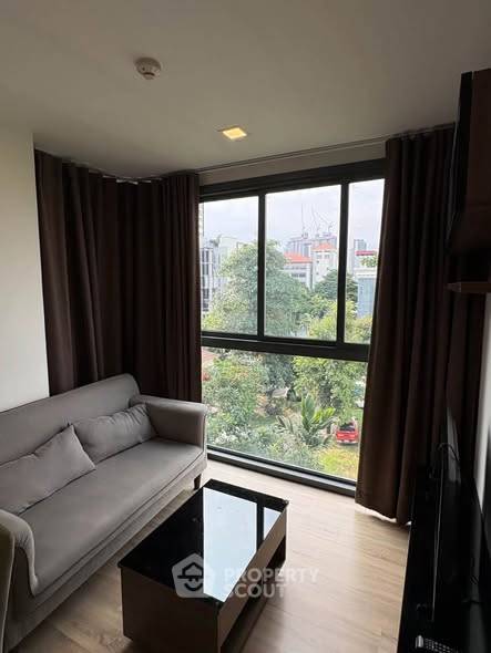 รูป คอนโด 2 ห้องนอน Taka Haus Ekamai 12 ใกล้ BTS Ekkamai (ID 3387313) - รูปที่ 2/9