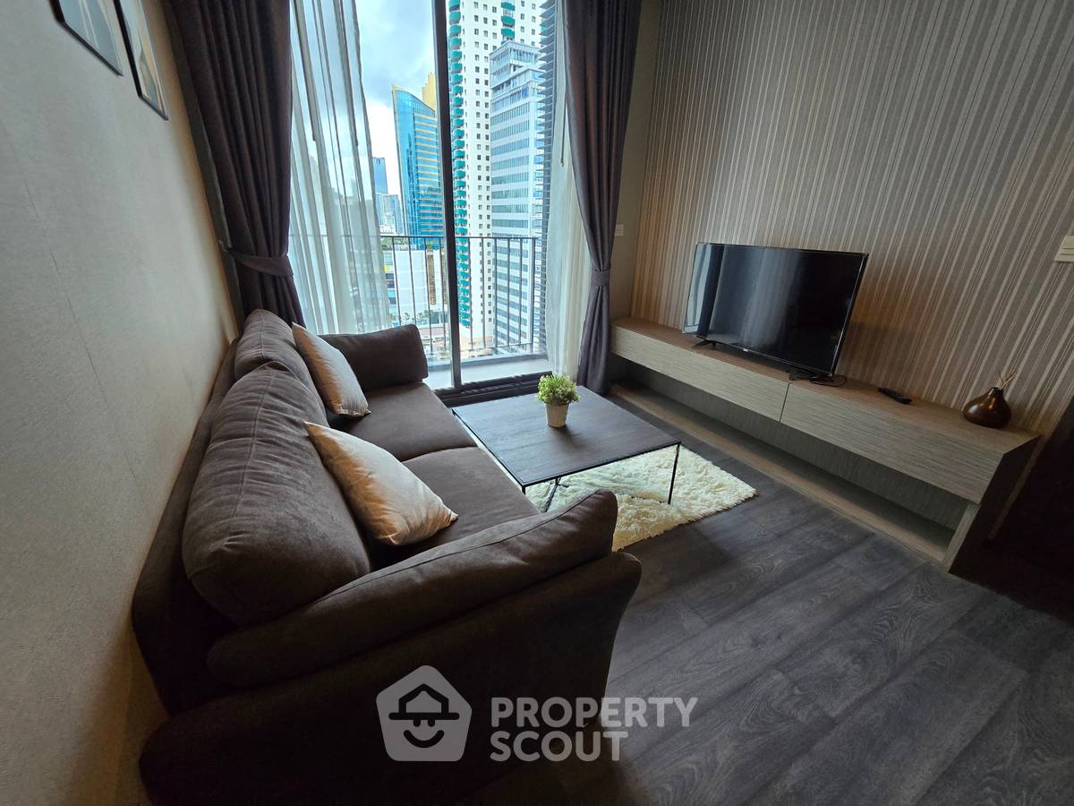 picture 15th-Floor 1-BR At The Edge Sukhumvit 23, 200m To MRT Sukhumvit (ID 2739889) - 4/15