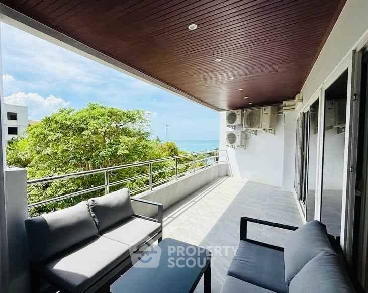 picture 2-BR Condo at View Talay 3 close to Phratamnak (ID 3387269) - 9/14