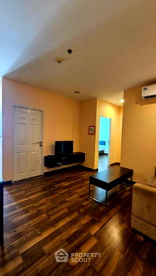 Condos for rent : 2-BR Condo At Chewathai Ratchaprarop Near BTS Victory Monument (ID 1978307)