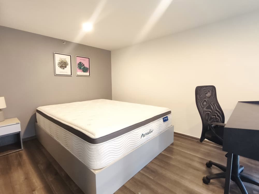 picture Condo for RENT : Knightsbridge Space Rama 9  𝐒𝐢𝐳𝐞 : 41 sqm. Duplex 1 Bed 1 Bath / City View/ Corner   𝐅𝐥𝐨𝐨𝐫 : 21st  ✅Fully furnished - 8/14
