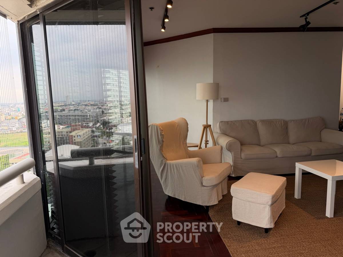picture 3-BR Condo at Central City East Tower in Bang Na Nuea (ID 3387709) - 3/17