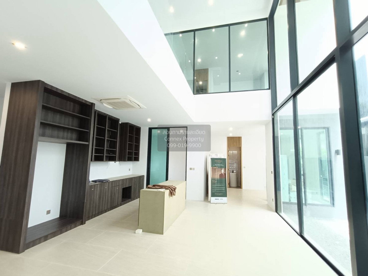 4-bed house for sale, 479 sqm, 63.8 sq wah, PENTON Ari - Sutthisarn