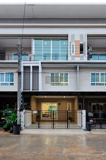 For Sale Townhouse/Townhome  , Vision Smart Life Bangphlu Station - Rattanathibet , newly renovated , MRT-Bang Phu , Bang Rak Phatthana , Bang Bua Thong , Nonthaburi , CX-179469 ✅ Live chat with us ADD LINE @connexproperty ✅