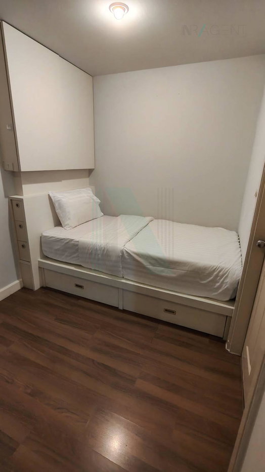 picture For Rent Condo CENTRIC PLACE ARI 4 - PHAHOLYOTHIN Building , Floor 6,2 bed room, Room size 78 sqm - 6/8