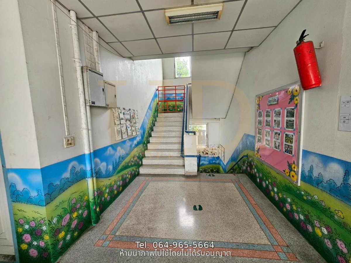 picture Land with 3-Storey Building for Sale in Don Mueang | Only THB 20 Million - 8/14