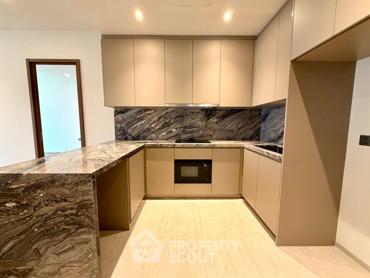 picture 2-BR Condo For Sale At Via Ari, 100m From BTS Ari (ID 3387461) - 20/28