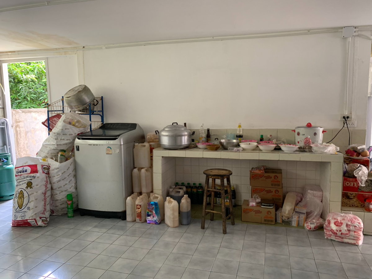 รูป ขายโกดัง สภาพ พร้อมดัดแปลงเป็นโรงงานได้ พร้อมบ้าน1 หลัง โครงสร้างแข็งแรง ยกพื้นสูง พื้นที่ 167  ตรว ซอย กรุงเทพนนทบุรี27 บางซื่อ  ราคาดีมาก - รูปที่ 8/20