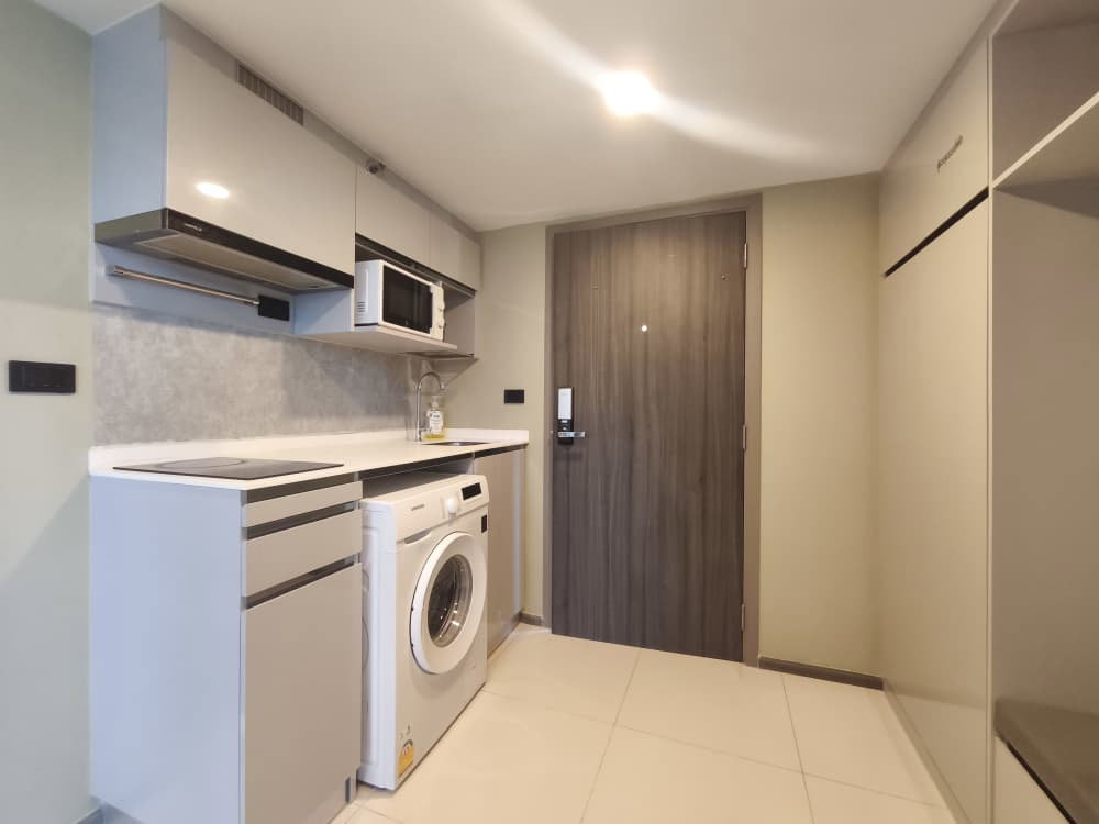 picture Condo for RENT : Knightsbridge Space Rama 9  𝐒𝐢𝐳𝐞 : 41 sqm. Duplex 1 Bed 1 Bath / City View  𝐅𝐥𝐨𝐨𝐫 : 20th  ✅Fully furnished - 12/14