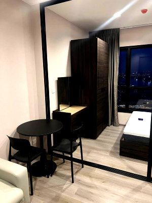 Condos for rent : 🛑Line id :toymomkan🛑  funiture and electrical availble room for you