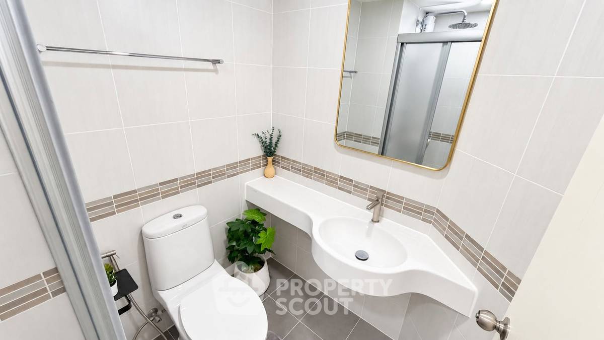 picture 1-BR Condo at Lumpini Park Rama 9 Ratchada near MRT Phra Ram 9 (ID 3387519) - 9/10