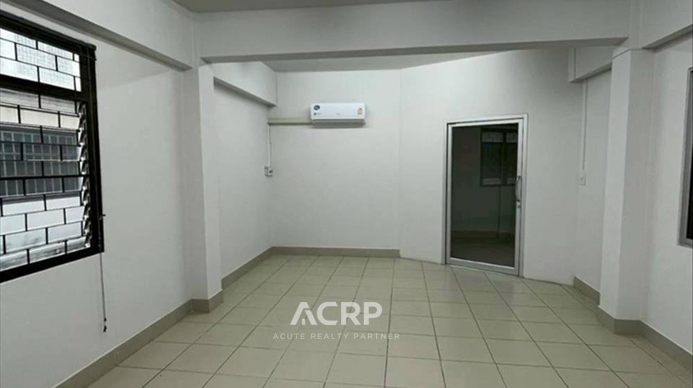 รูป ให้เช่าอาคารพาณิชย์ 2 ชั้น พร้อมโกดัง รถสิบล้อเข้าได้ – ประเวศ - รูปที่ 12/16