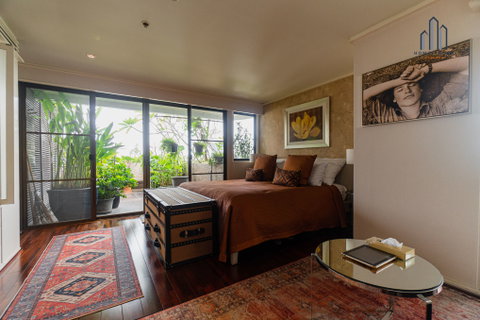 คริสตัล การ์เด้น 3 bedrooms, for sale