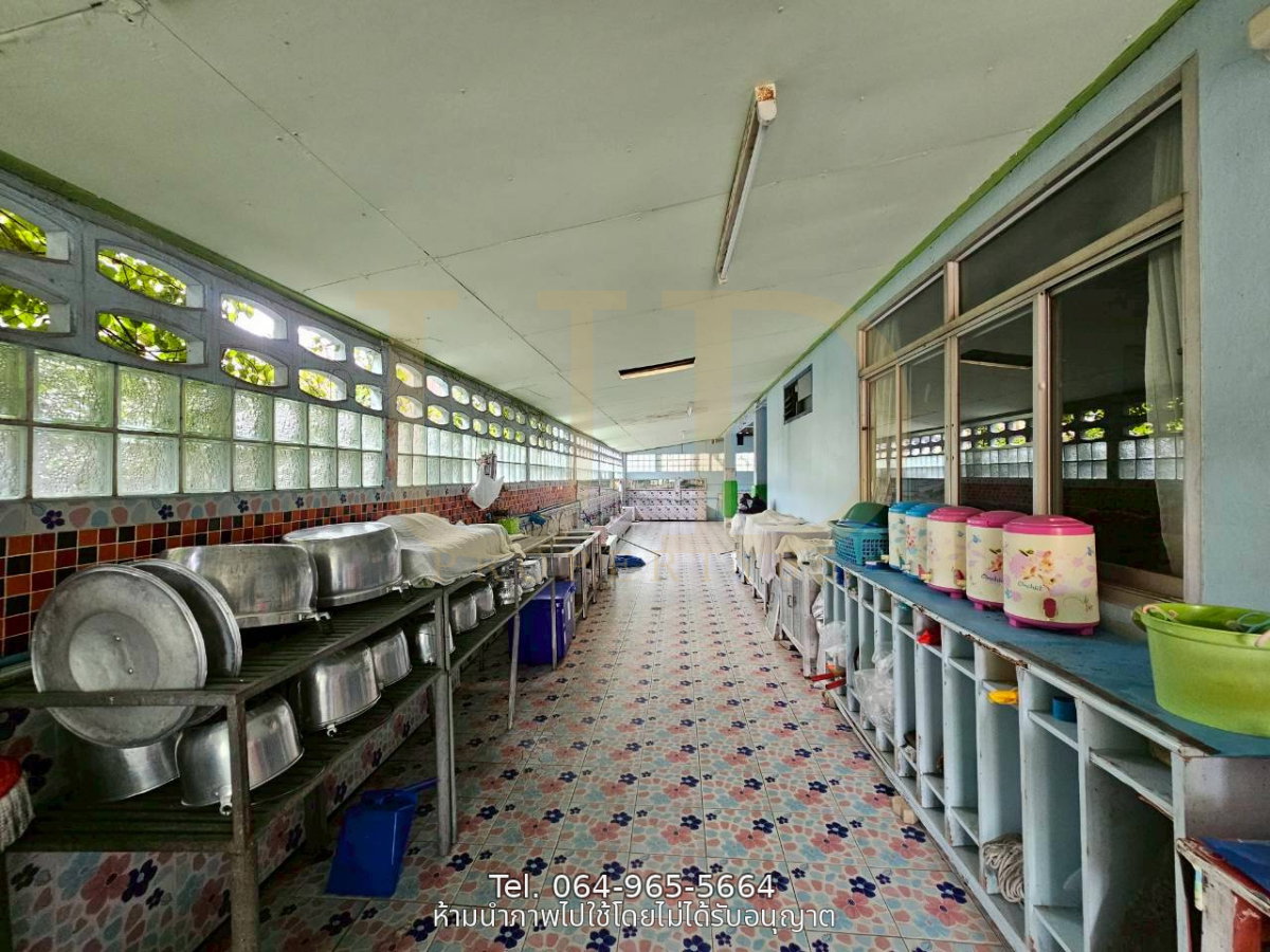 picture Land with 3-Storey Building for Sale in Don Mueang | Only THB 20 Million - 5/14