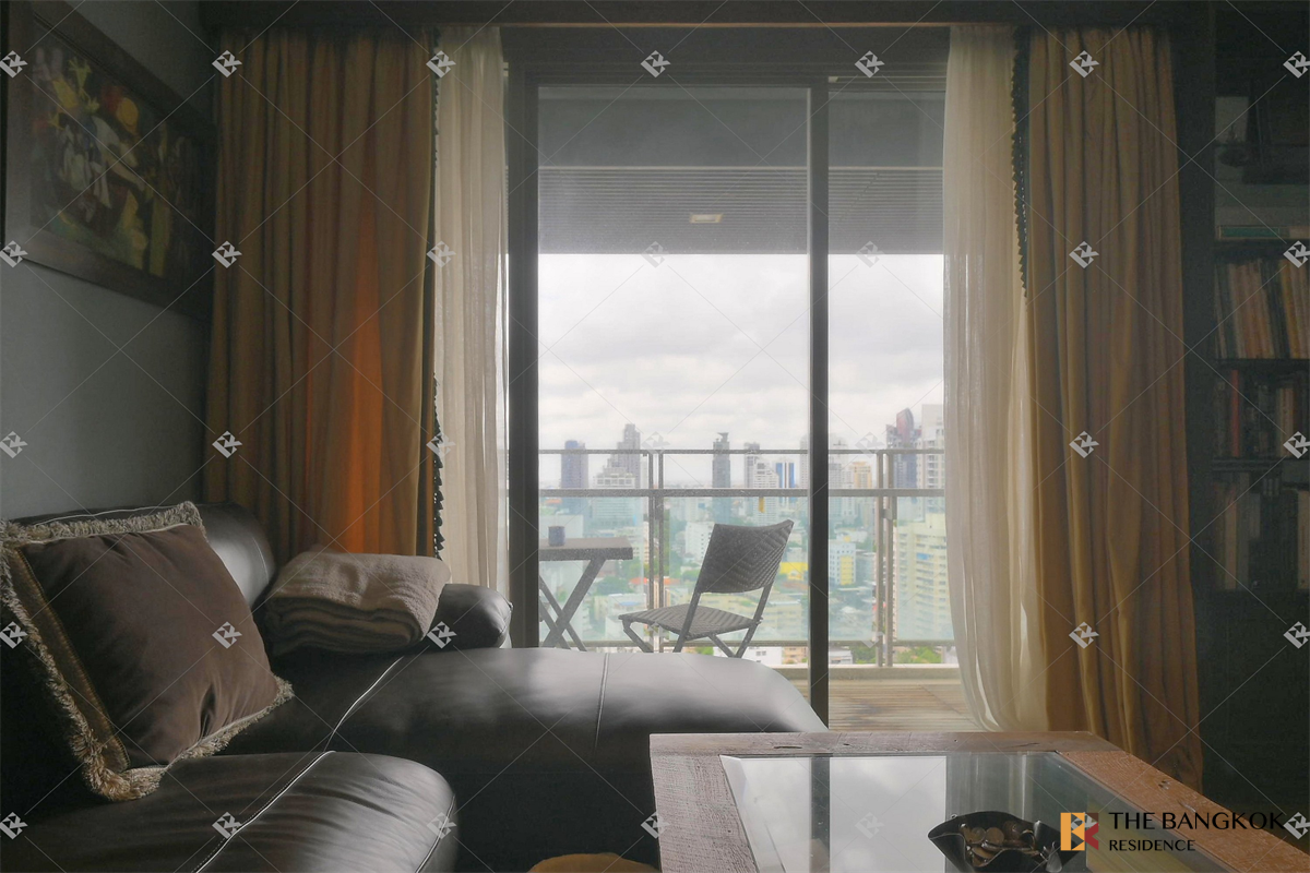 picture The Madison Condominium Sukhumvit 41 near BTS Phrom Phong Premium Luxury Condo in Prime Location - 9/10
