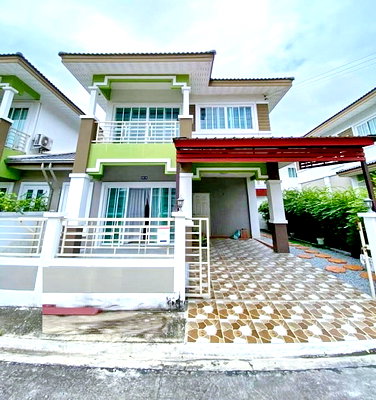Houses for rent Samut Prakarn : 			3 Aircon  BangpoonNakhon Phutsi Lotus Phraeksa 800m. BTS Srinakarin 4.7km. 2-story detached house fo          