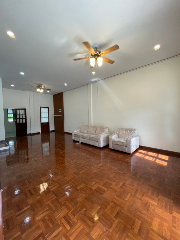 รูป บ้านว่างให้เช่าใกล้กาดฝรั่งเชียงใหม่ - รูปที่ 3/19