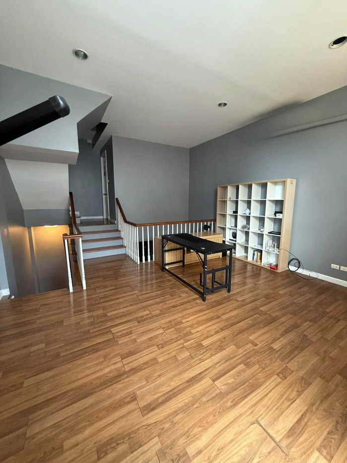 รูป 🏡✨ ให้เช่า ทาวน์โฮม 3 ชั้น Plus City Park พระราม 9–หัวหมาก | ทำ Home Office ได้ - รูปที่ 3/15